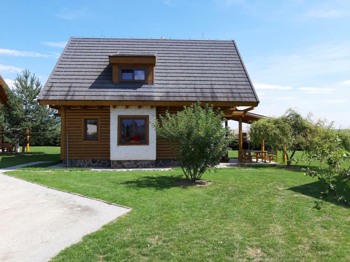 Chaty Rybarska Osada Liptovska Sielnica Exterior photo